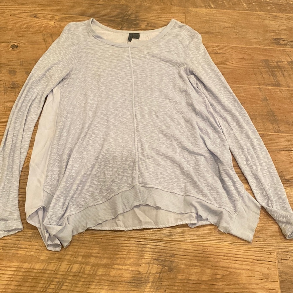 LEFT of Center Women’s Blue Top Size XS